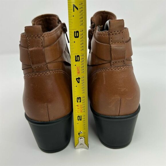 Clarks Women's Malia Hawthorn Brown Leather Ankle Booties Size 10 - Picture 8 of 13
